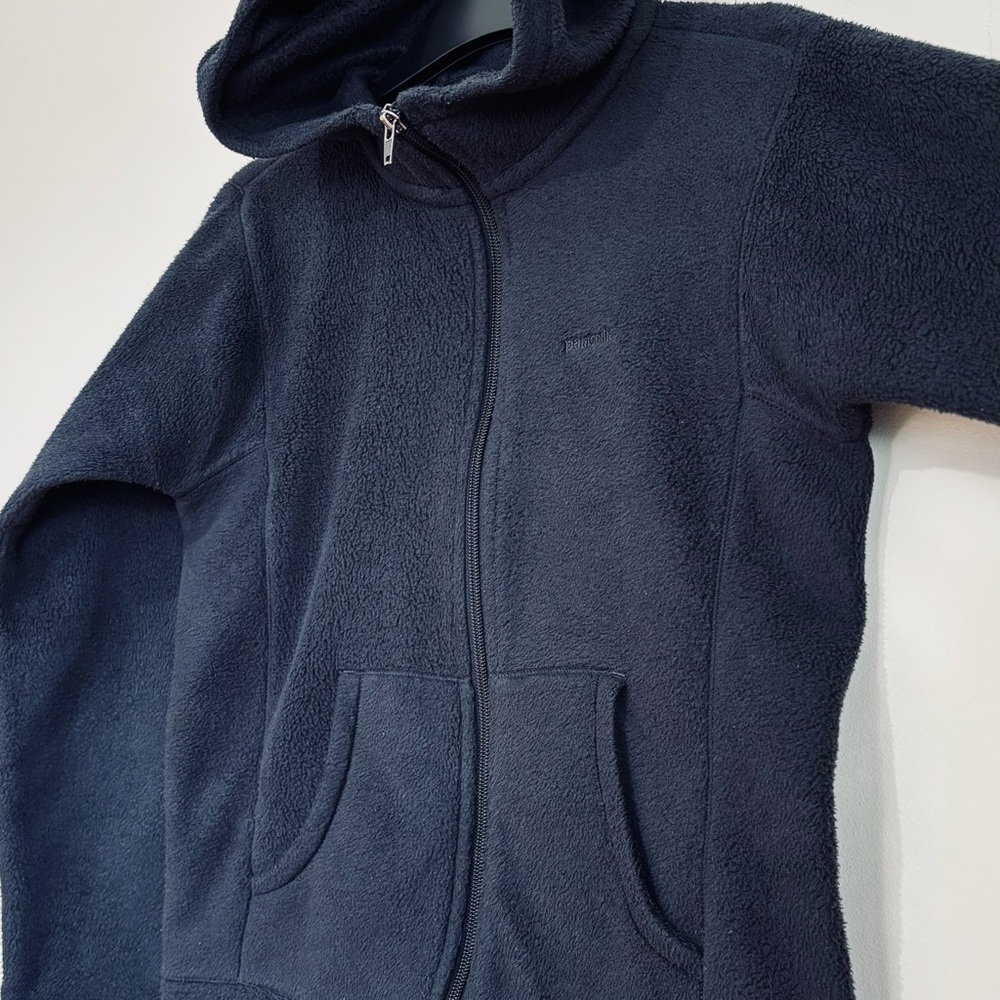Patagonia Women XS dark navy full zip Long Sleeve hooded cozy soft fleece Jacket - Picture 3 of 16